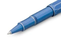 Kaweco AL SPORT Stonewashed Gel Roller Blue -Schreibwerkzeug Geschäft Kaweco AL RB StoneBlue Detail Front web s 1280x1280