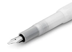 Kaweco KALLIGRAFIE SPORT Füllhalter Natural Coconut -Schreibwerkzeug Geschäft Kaweco Calligraphy FP 2 3 NatCoco Detail Front web s 1280x1280