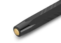 Kaweco CLASSIC SPORT GUILLOCHE Gel Roller Black -Schreibwerkzeug Geschäft Kaweco Classic RB closed GuillocheBlack Detail Front web s 1280x1280